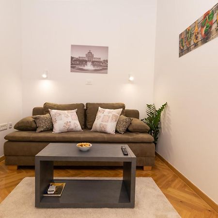 Frui Centro Zagreb Apartman Kültér fotó
